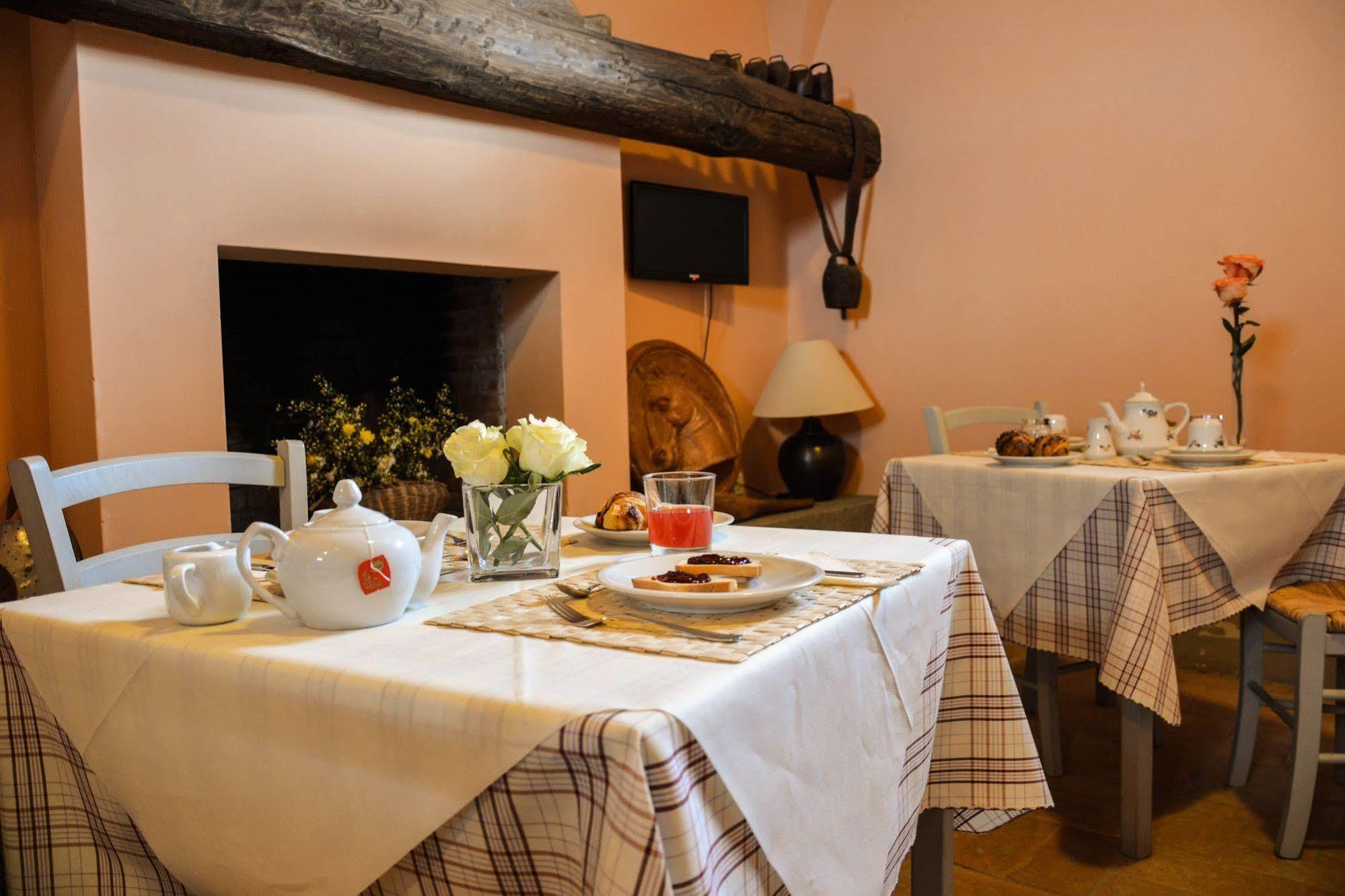Agriturismo Casale Bonaparte Cellere Ngoại thất bức ảnh